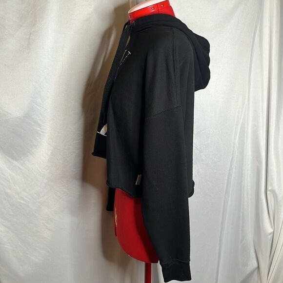 XS136 Calvin Klein logo crop hoodie with raw hem - Picture 3 of 8